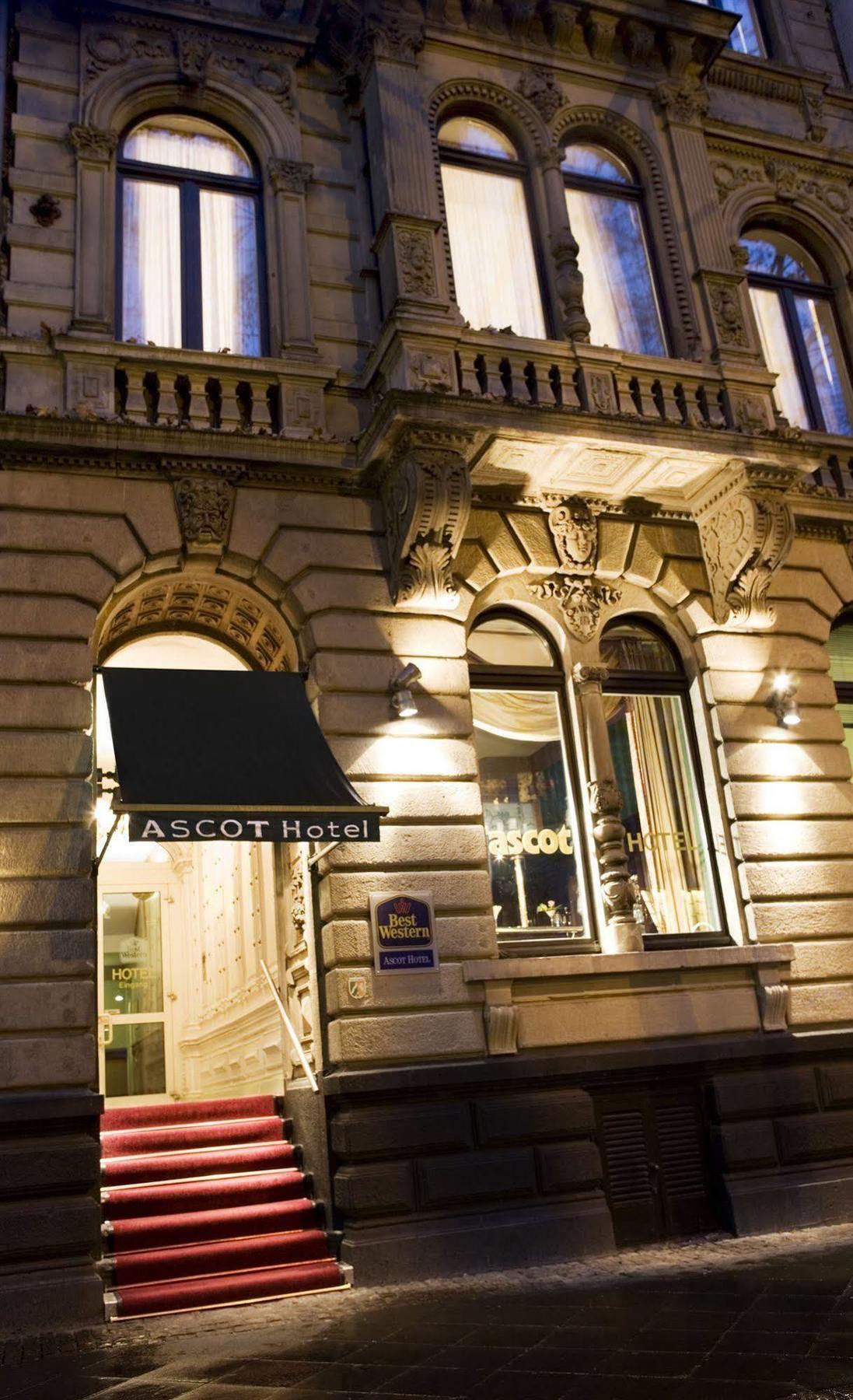 The Ascot Hotel Colonia Esterno foto
